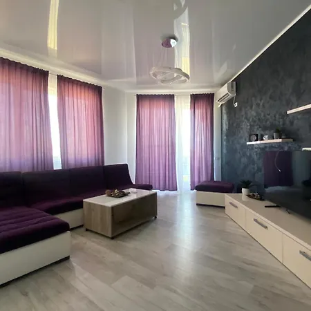 Appartement 2 Hanul Cu Peste *